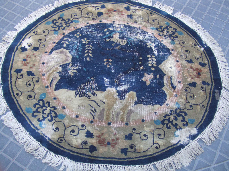 Beautiful hand woven antiques Chinese Round Carpets  